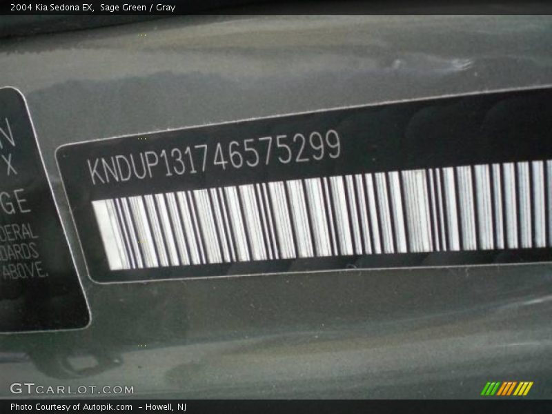 Sage Green / Gray 2004 Kia Sedona EX