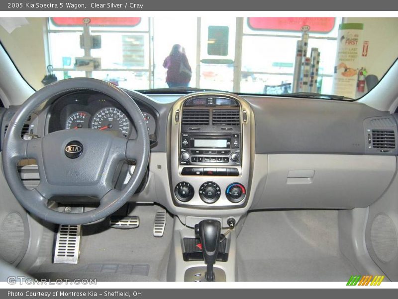 Clear Silver / Gray 2005 Kia Spectra 5 Wagon