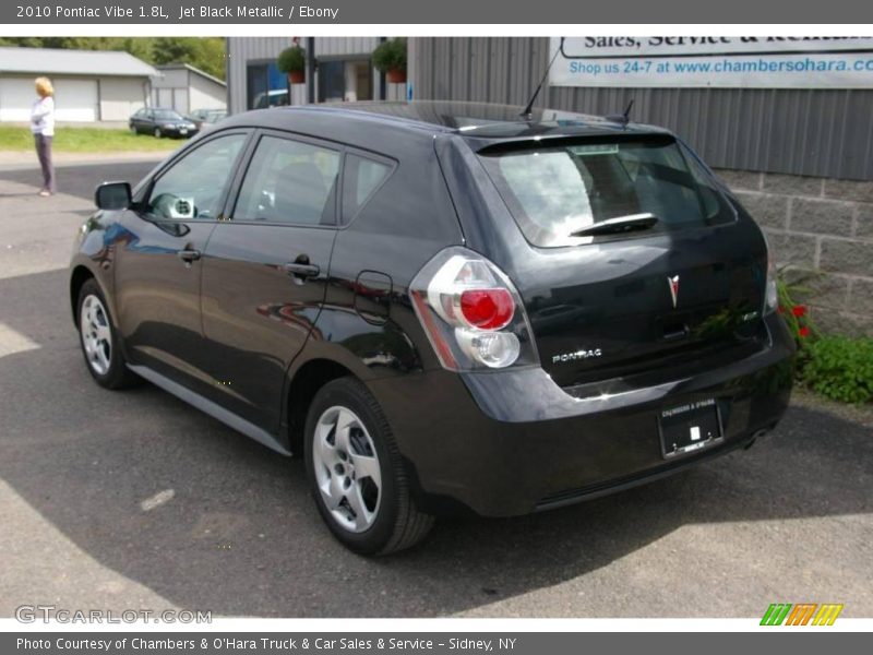 Jet Black Metallic / Ebony 2010 Pontiac Vibe 1.8L