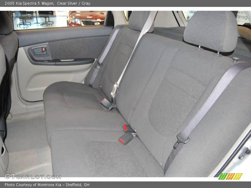 Clear Silver / Gray 2005 Kia Spectra 5 Wagon
