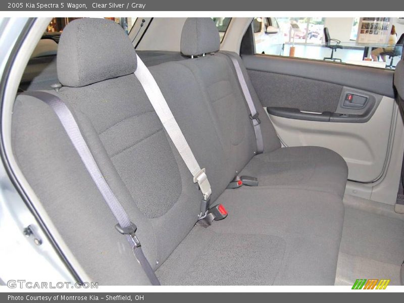 Clear Silver / Gray 2005 Kia Spectra 5 Wagon