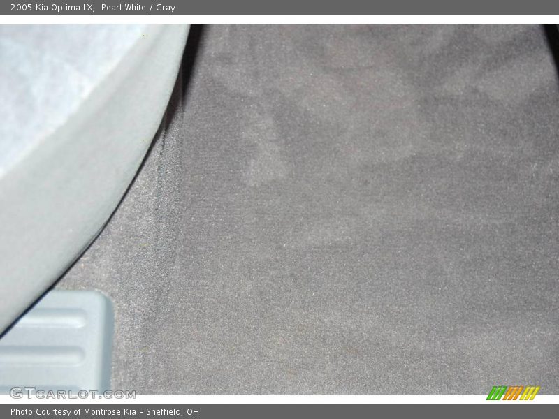 Pearl White / Gray 2005 Kia Optima LX