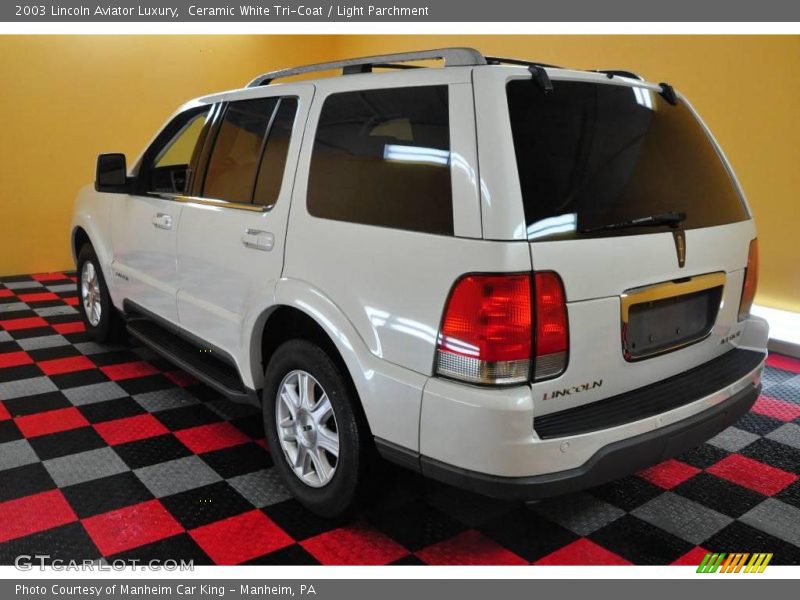 Ceramic White Tri-Coat / Light Parchment 2003 Lincoln Aviator Luxury