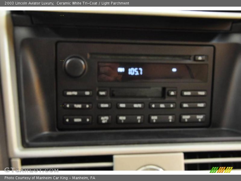 Ceramic White Tri-Coat / Light Parchment 2003 Lincoln Aviator Luxury