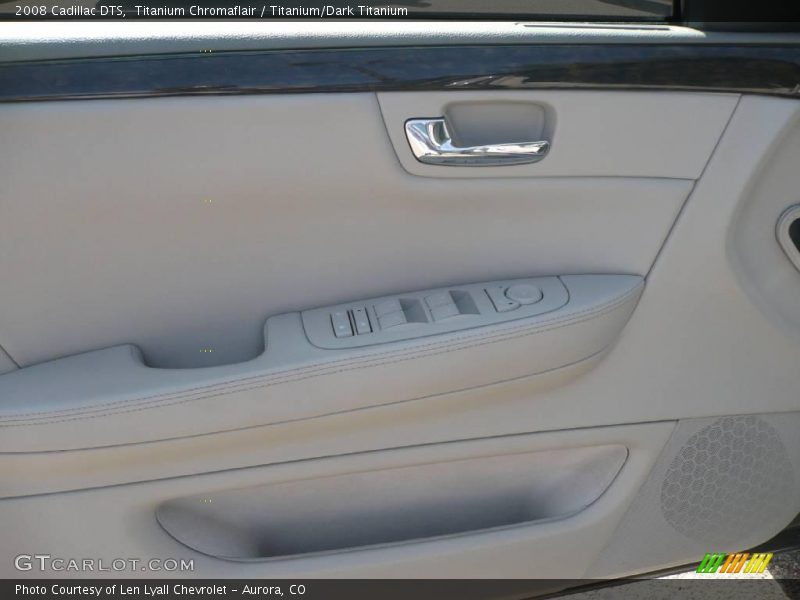 Titanium Chromaflair / Titanium/Dark Titanium 2008 Cadillac DTS