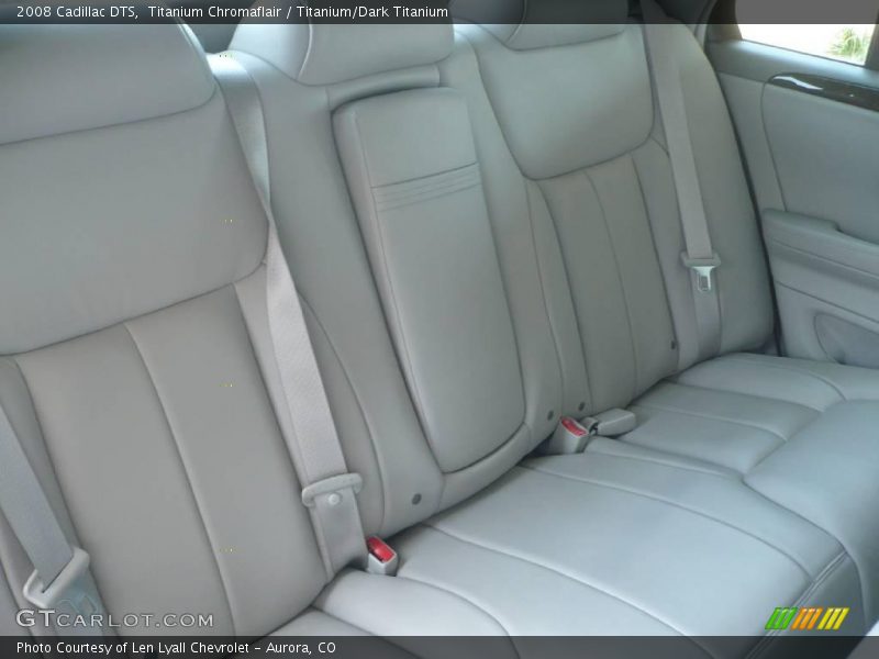 Titanium Chromaflair / Titanium/Dark Titanium 2008 Cadillac DTS