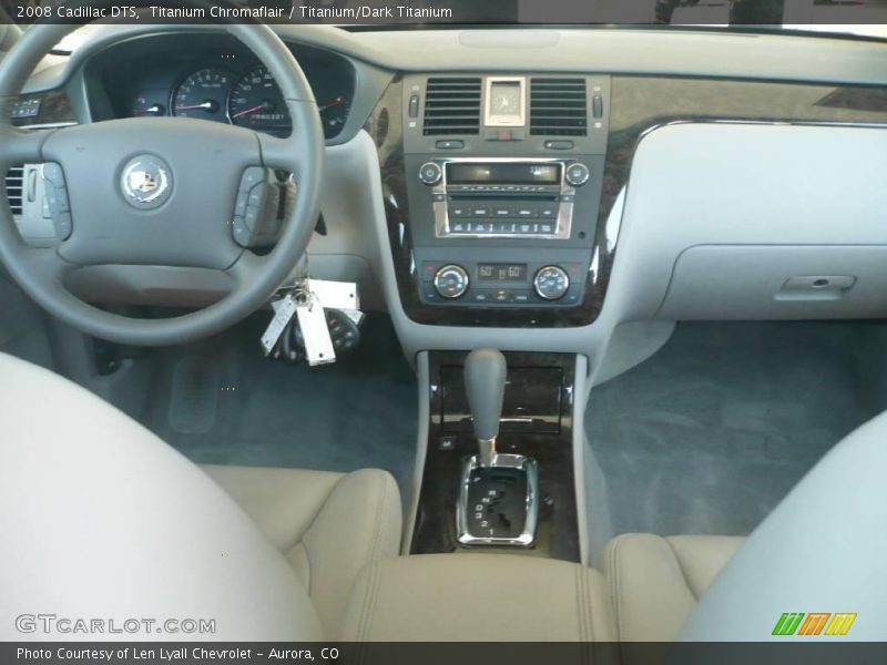 Titanium Chromaflair / Titanium/Dark Titanium 2008 Cadillac DTS