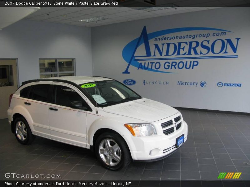 Stone White / Pastel Slate Gray/Red 2007 Dodge Caliber SXT