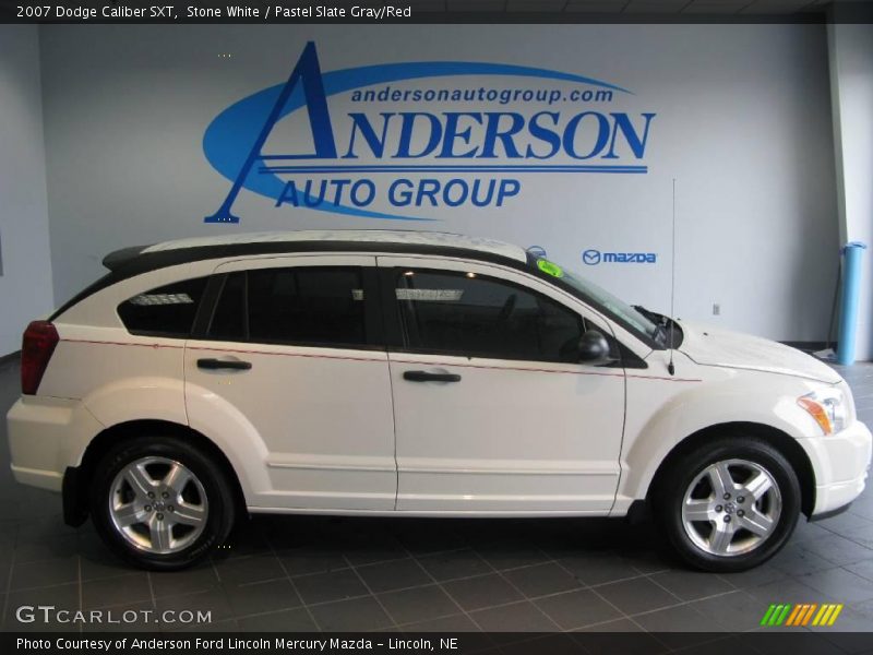 Stone White / Pastel Slate Gray/Red 2007 Dodge Caliber SXT