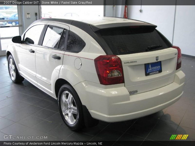 Stone White / Pastel Slate Gray/Red 2007 Dodge Caliber SXT