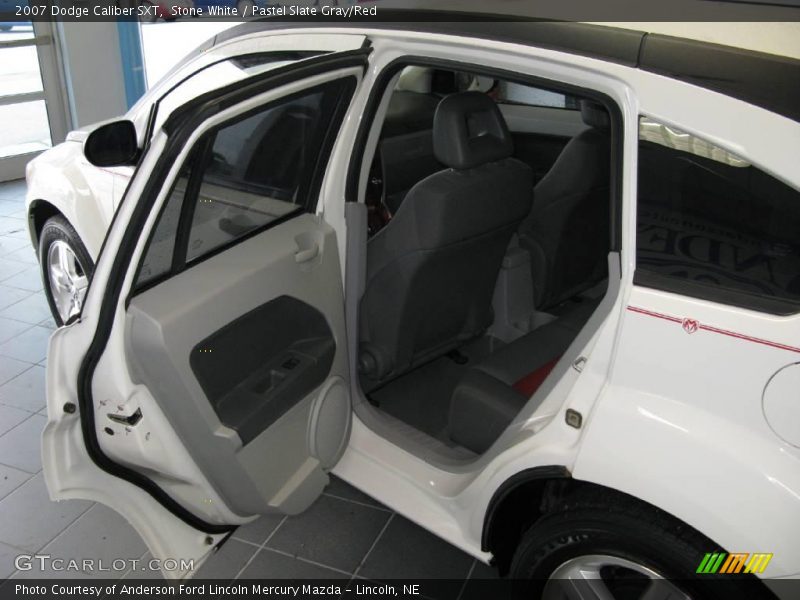 Stone White / Pastel Slate Gray/Red 2007 Dodge Caliber SXT