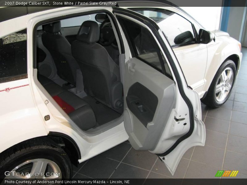 Stone White / Pastel Slate Gray/Red 2007 Dodge Caliber SXT