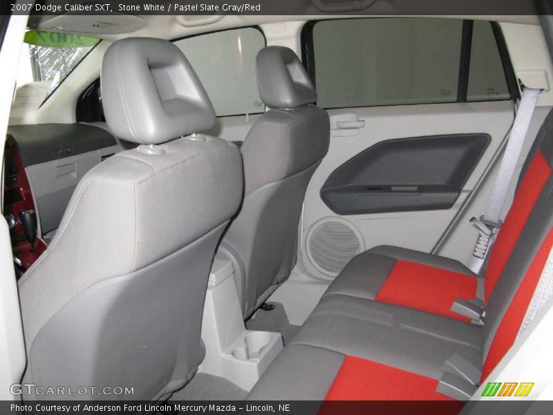 Stone White / Pastel Slate Gray/Red 2007 Dodge Caliber SXT