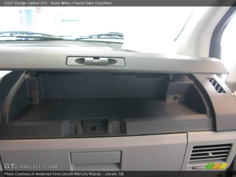 Stone White / Pastel Slate Gray/Red 2007 Dodge Caliber SXT