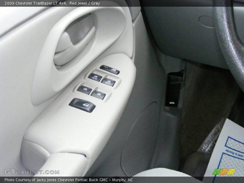 Red Jewel / Gray 2009 Chevrolet TrailBlazer LT 4x4