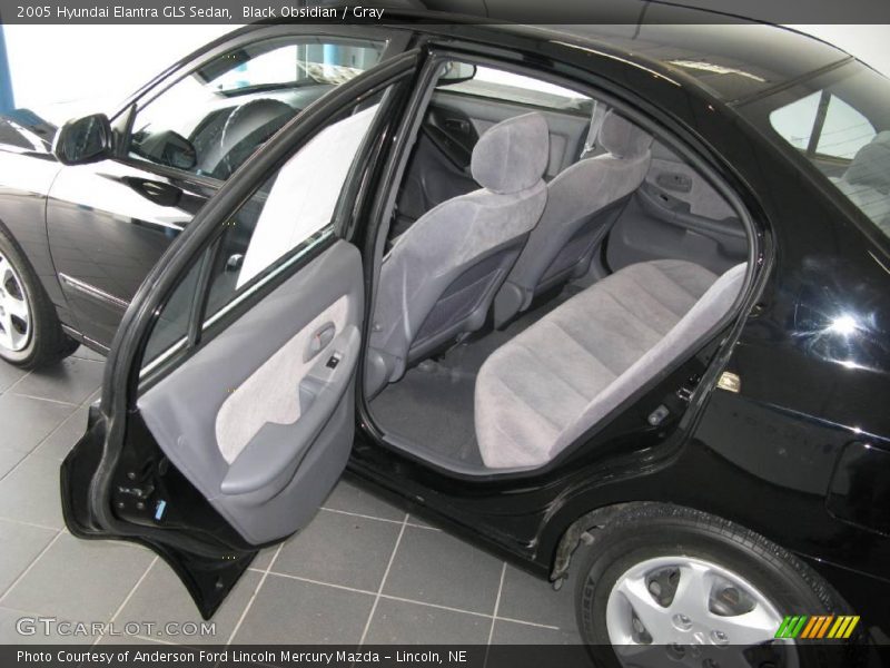 Black Obsidian / Gray 2005 Hyundai Elantra GLS Sedan