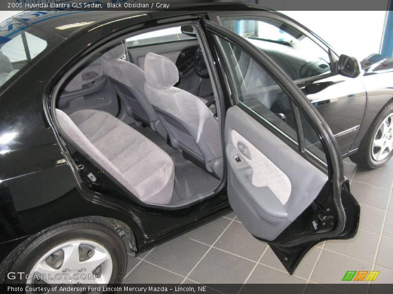 Black Obsidian / Gray 2005 Hyundai Elantra GLS Sedan