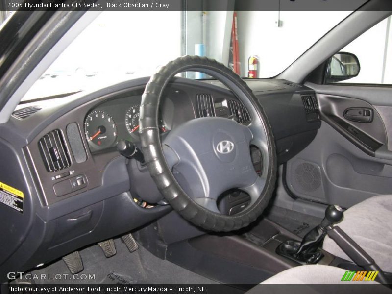 Black Obsidian / Gray 2005 Hyundai Elantra GLS Sedan