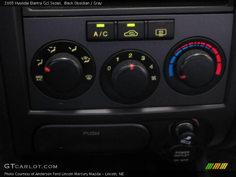 Black Obsidian / Gray 2005 Hyundai Elantra GLS Sedan