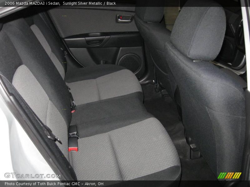 Sunlight Silver Metallic / Black 2006 Mazda MAZDA3 i Sedan