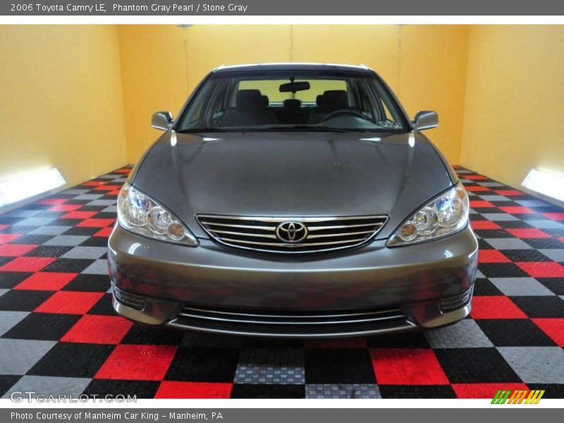 Phantom Gray Pearl / Stone Gray 2006 Toyota Camry LE