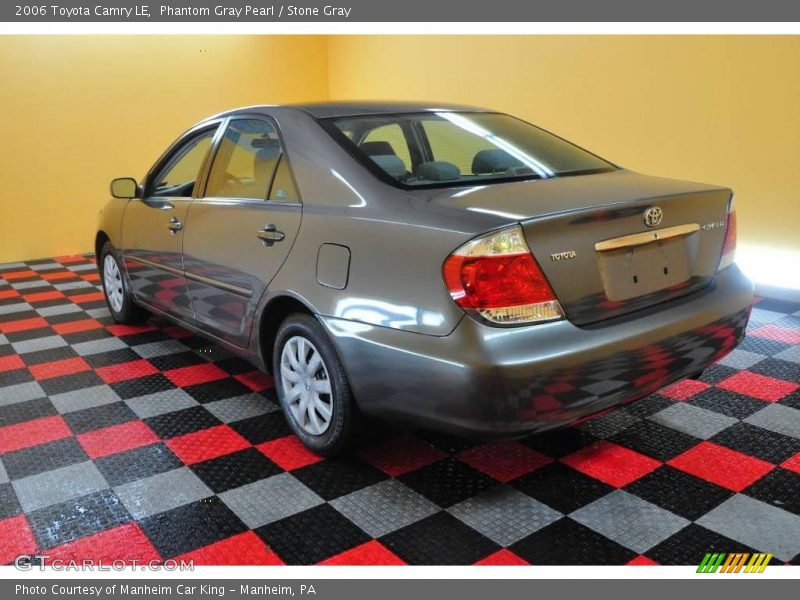 Phantom Gray Pearl / Stone Gray 2006 Toyota Camry LE