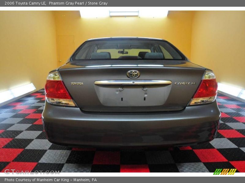 Phantom Gray Pearl / Stone Gray 2006 Toyota Camry LE