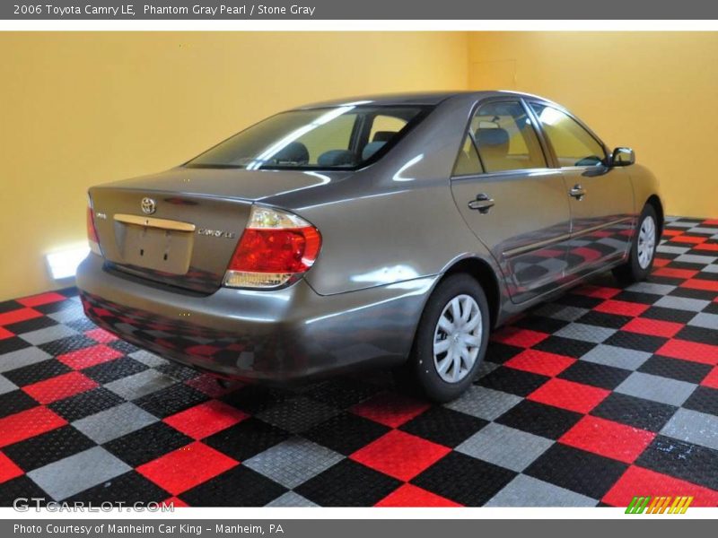 Phantom Gray Pearl / Stone Gray 2006 Toyota Camry LE