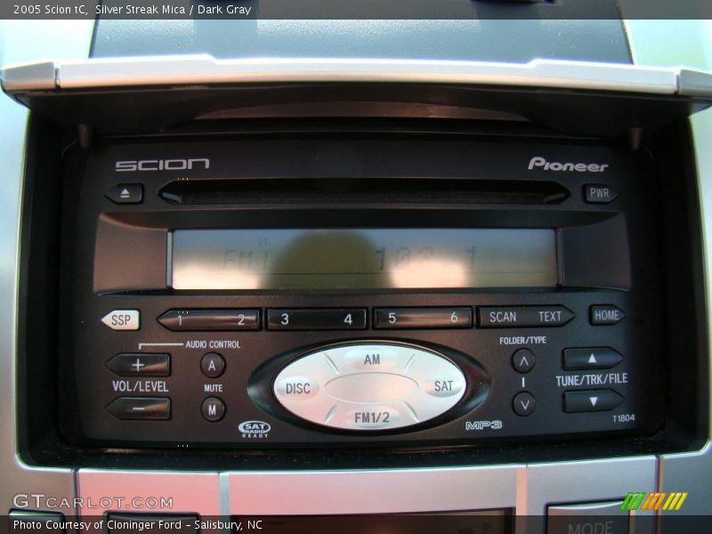 Silver Streak Mica / Dark Gray 2005 Scion tC