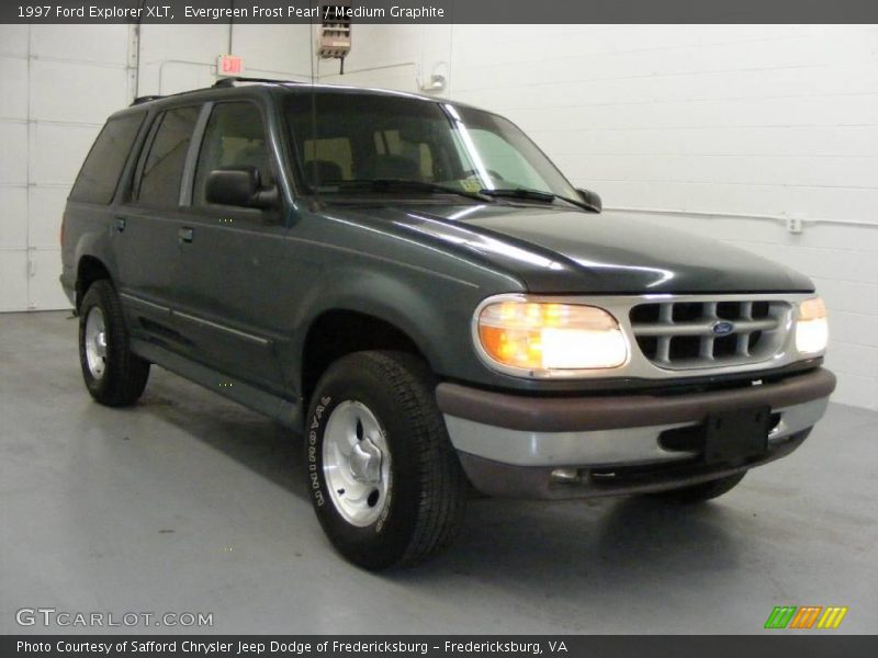 Evergreen Frost Pearl / Medium Graphite 1997 Ford Explorer XLT