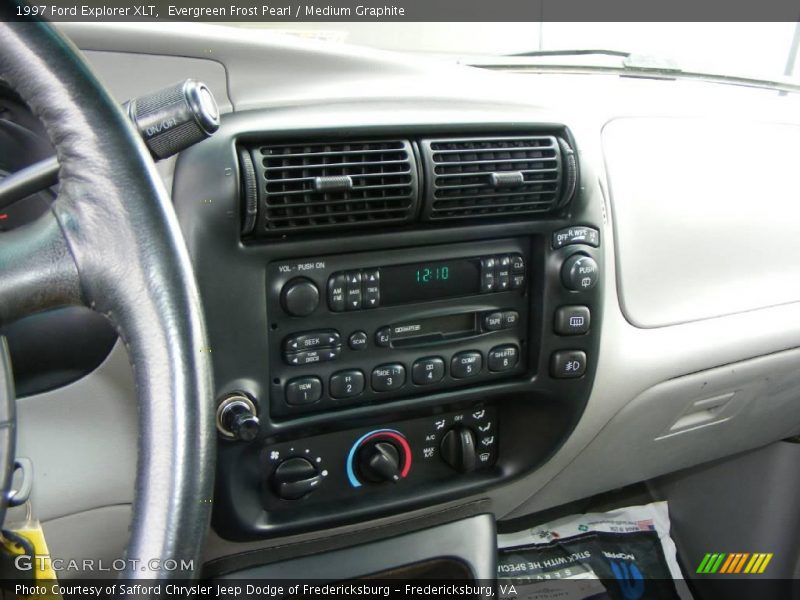 Evergreen Frost Pearl / Medium Graphite 1997 Ford Explorer XLT