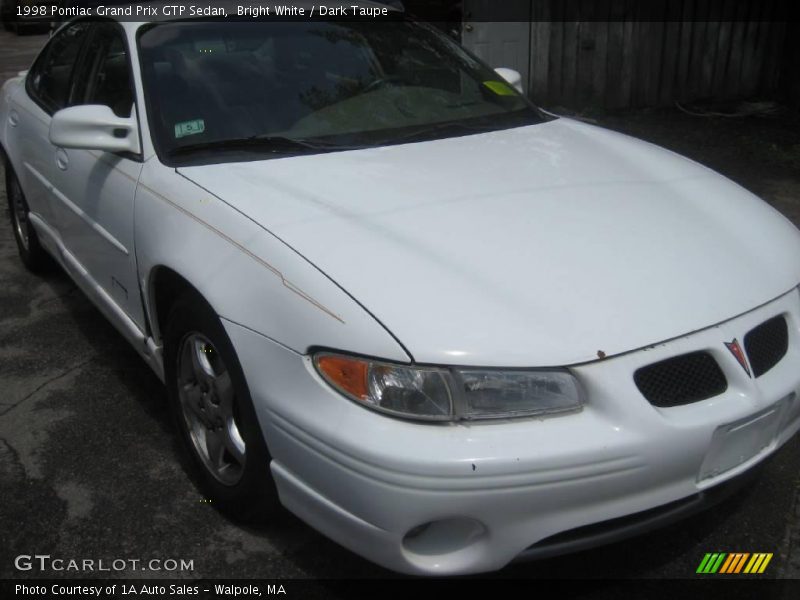 Bright White / Dark Taupe 1998 Pontiac Grand Prix GTP Sedan
