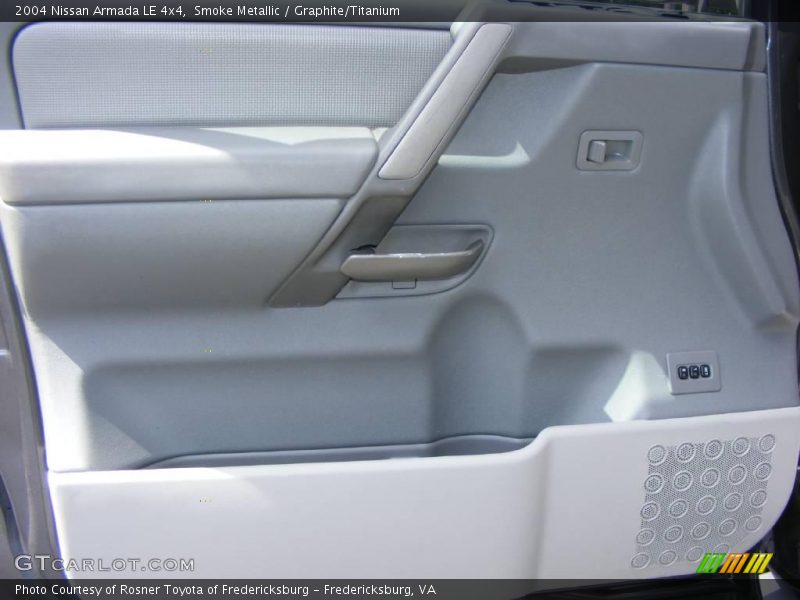 Smoke Metallic / Graphite/Titanium 2004 Nissan Armada LE 4x4