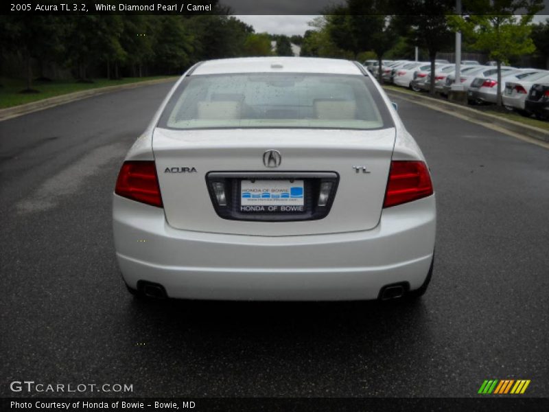White Diamond Pearl / Camel 2005 Acura TL 3.2