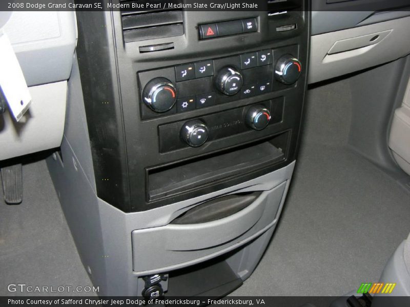Modern Blue Pearl / Medium Slate Gray/Light Shale 2008 Dodge Grand Caravan SE