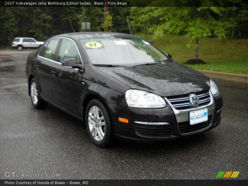 Black / Pure Beige 2007 Volkswagen Jetta Wolfsburg Edition Sedan
