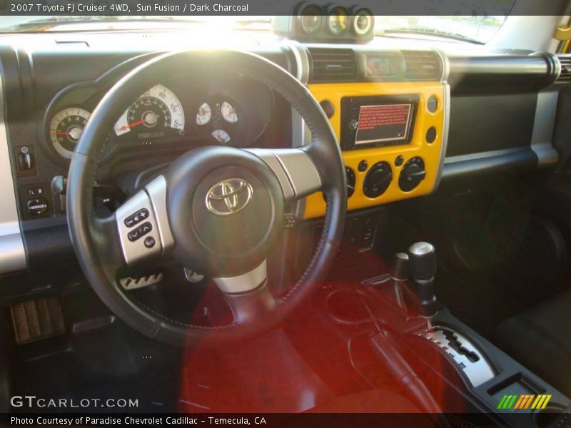Sun Fusion / Dark Charcoal 2007 Toyota FJ Cruiser 4WD