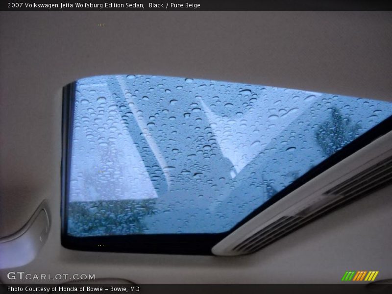 Black / Pure Beige 2007 Volkswagen Jetta Wolfsburg Edition Sedan