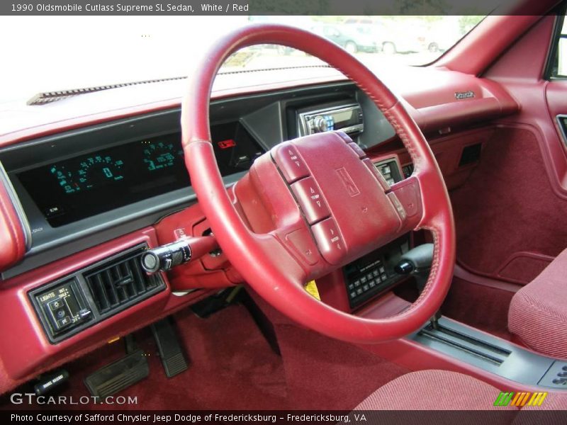 White / Red 1990 Oldsmobile Cutlass Supreme SL Sedan