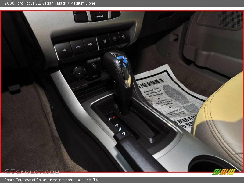 Black / Medium Stone 2008 Ford Focus SES Sedan