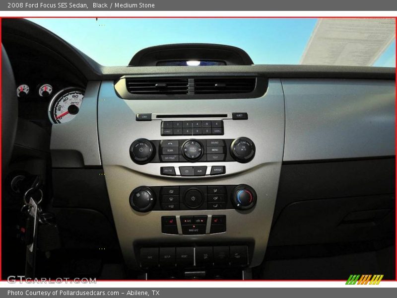 Black / Medium Stone 2008 Ford Focus SES Sedan