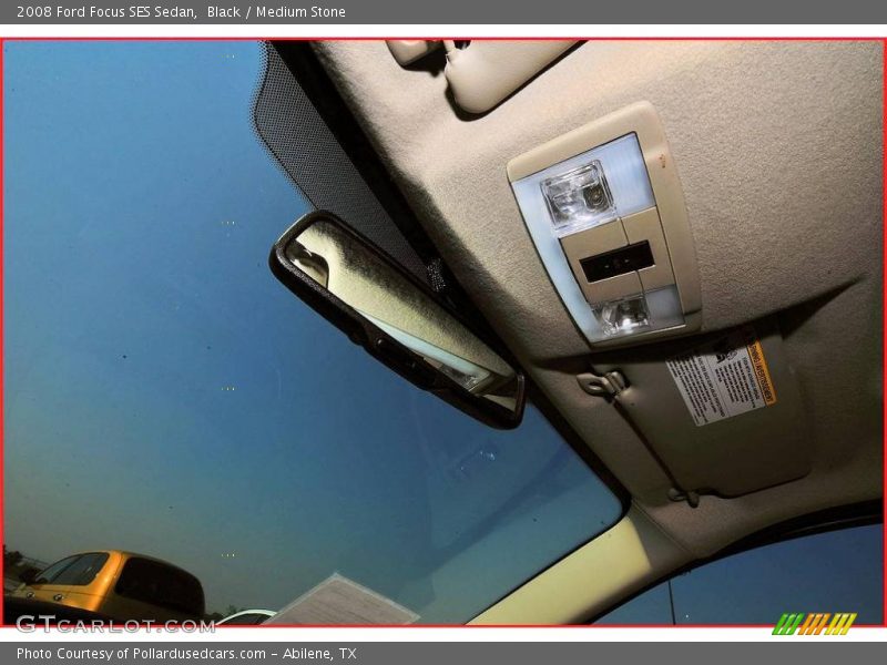 Black / Medium Stone 2008 Ford Focus SES Sedan