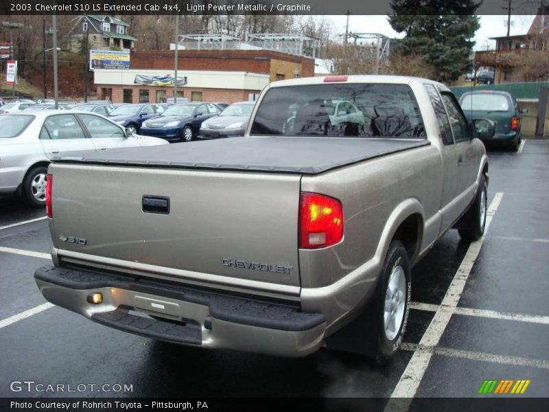 Light Pewter Metallic / Graphite 2003 Chevrolet S10 LS Extended Cab 4x4