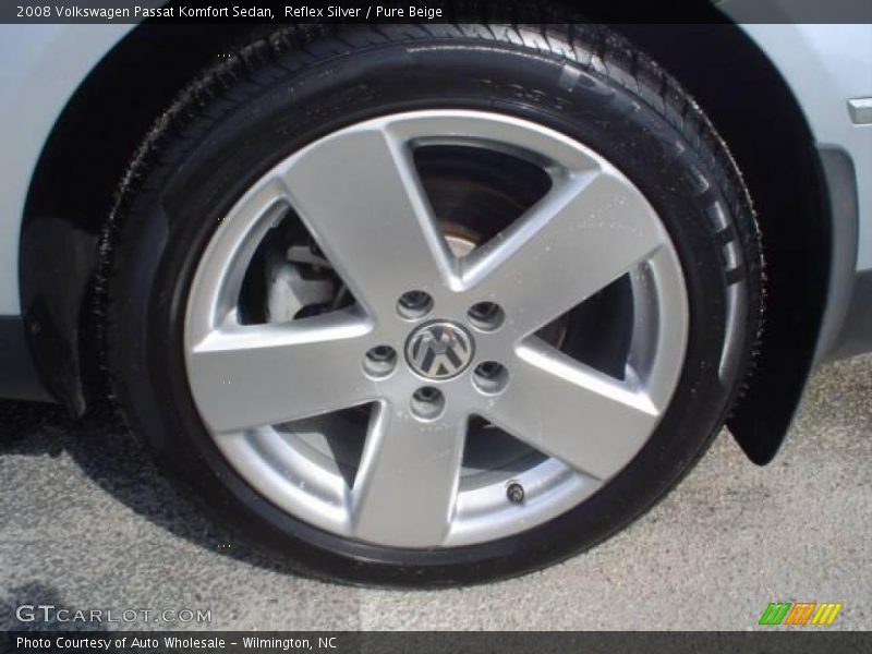 Reflex Silver / Pure Beige 2008 Volkswagen Passat Komfort Sedan