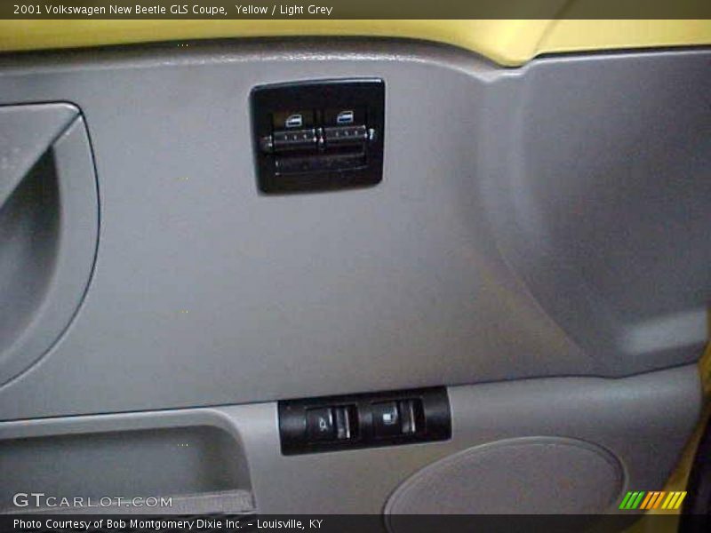 Yellow / Light Grey 2001 Volkswagen New Beetle GLS Coupe
