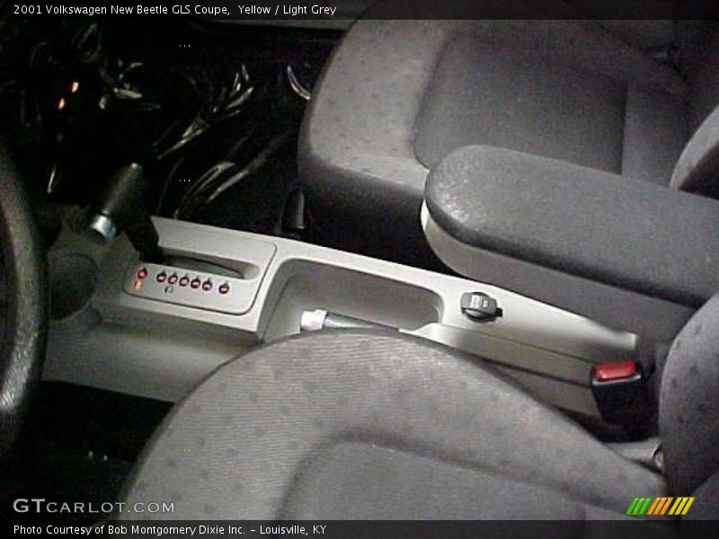 Yellow / Light Grey 2001 Volkswagen New Beetle GLS Coupe