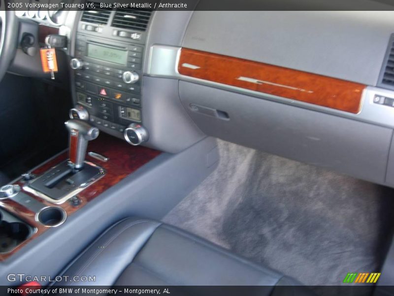 Blue Silver Metallic / Anthracite 2005 Volkswagen Touareg V6