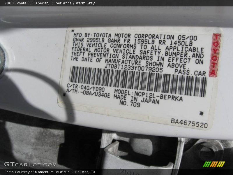 Super White / Warm Gray 2000 Toyota ECHO Sedan