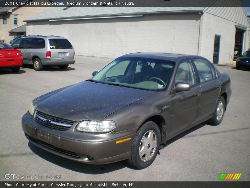 Medium Bronzemist Metallic / Neutral 2001 Chevrolet Malibu LS Sedan