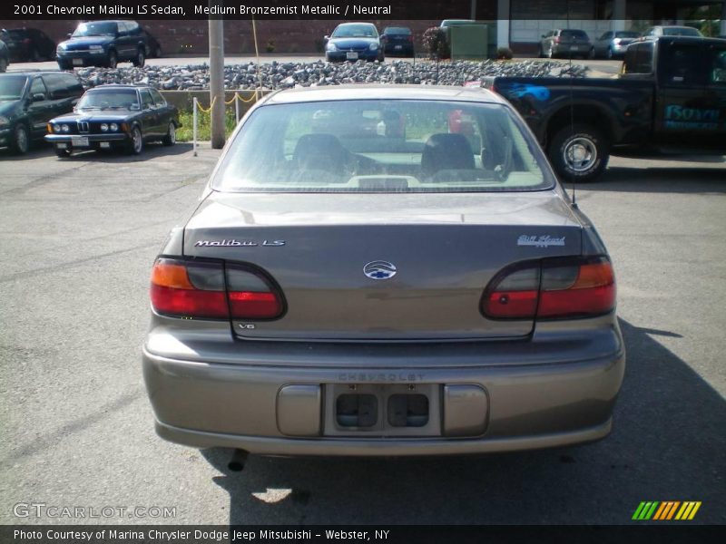 Medium Bronzemist Metallic / Neutral 2001 Chevrolet Malibu LS Sedan